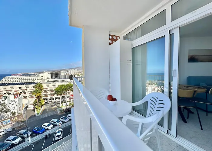 Torres De Yomely - Y5b * Playa de las Americas (Tenerife)